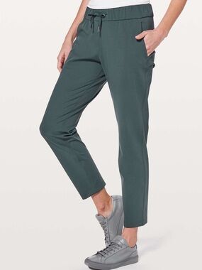 Lululemon‎ On The Fly Pants Size 2 Gravity (Gray/Olive)